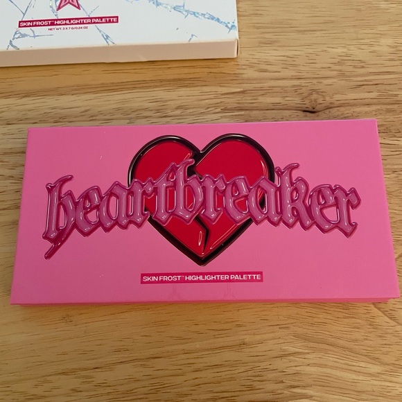 Jeffree Star Heartbreaker highlighter palette - Picture 3 of 5